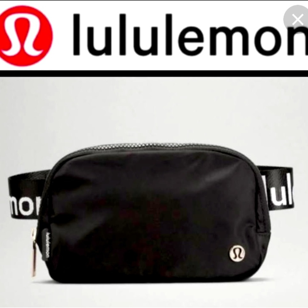 Lululemon belt bag